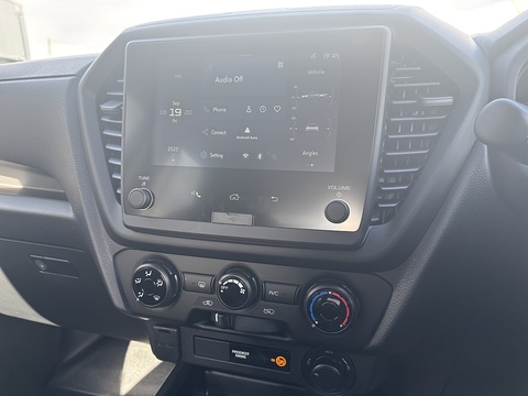 UTILITY D/C (DL) 1.9 4dr Pickup Manual Diesel