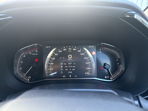 DL40 D/C 1.9 4dr PICKUP MANUAL DIESEL