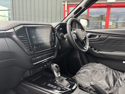 V-CROSS D/C 1.9 4dr PICKUP AUTOMATIC DIESEL