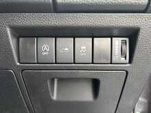 BRAND NEW ISUZU D-MAX 1.9 V-CROSS COMMERCIAL 4X4 AUTO