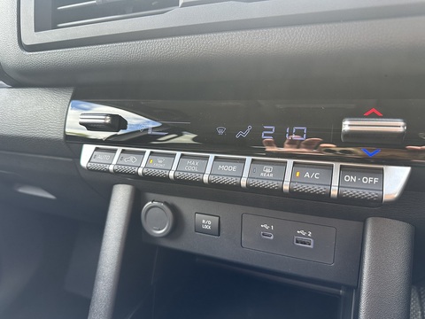 Di-D Challenger Dcb Pick Up 2.4 Automatic Diesel