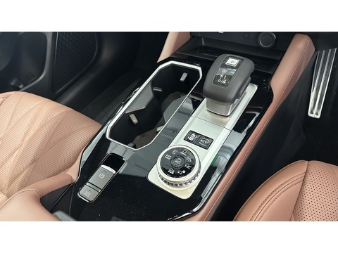 Diamond Estate 2.4 Auto PHEV