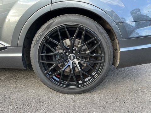 4.0 TDI V8 SUV 5dr Diesel Tiptronic quattro Euro 6 (s/s) (435 ps)