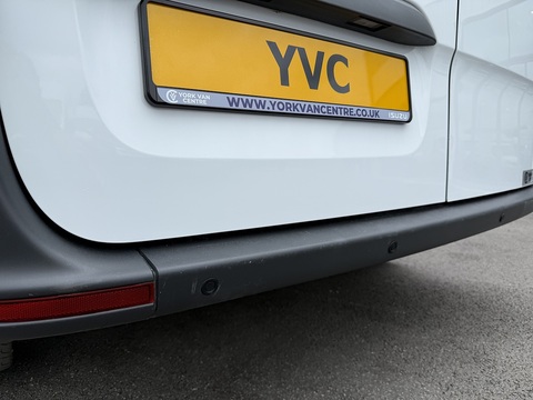 315 Cdi Premium L2 H2 FWD MWB 2.0 5dr Panel Van Manual Diesel