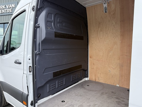 315 Cdi Premium L2 H2 FWD MWB 2.0 5dr Panel Van Manual Diesel