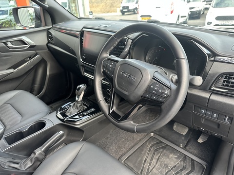 V-CROSS D/C Steel Edition 1.9 4dr Pickup AUTOMATIC DIESEL