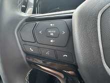 Isuzu D-Max V-CROSS D/C Steel Edition 