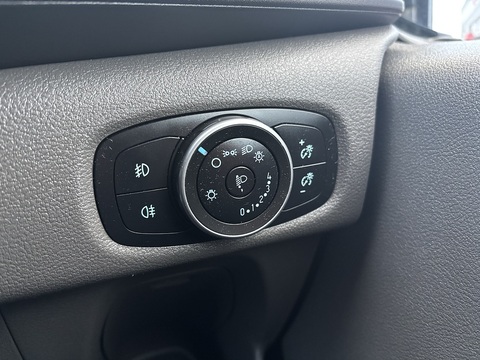 2.0 320 EcoBlue Sport Crew Van Double Cab 5dr Diesel Auto L1 H1 Euro 6 (s/s) (185 ps)