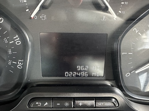 2.0 Turbo D 3100 Pro Panel Van 6dr Diesel Manual L2 H1 Euro 6 (s/s) (145 ps)