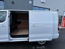 2023 73 VAUXHALL VIVARO L2H1 145PS 3100 PRO