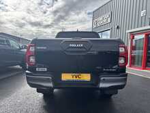 2023 73 TOYOTA HILUX 2.8 INVINCIBLE X D-CAB AUTO EURO 6