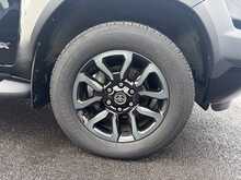 2023 73 TOYOTA HILUX 2.8 INVINCIBLE X D-CAB AUTO EURO 6