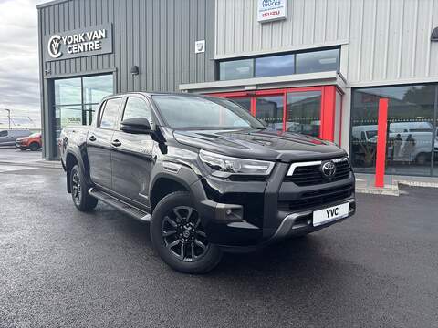 2.8 D-4D Invincible X Pickup Double Cab 4dr Diesel Auto 4WD Euro 6 (s/s) (204 ps)