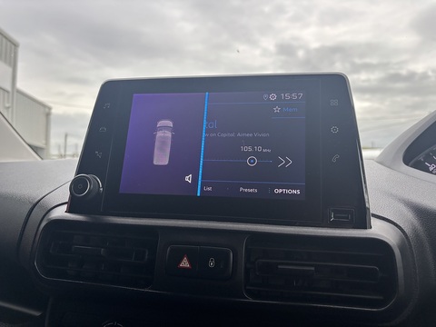 1.5 BlueHDi 950 Professional Premium Long Panel Van 6dr Diesel Manual LWB Euro 6 (100 bhp)