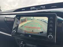 2021 71 TOYOTA HILUX 2.8 INVINCIBLE X 4WD MANUAL EURO 6