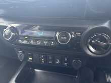 2021 71 TOYOTA HILUX 2.8 INVINCIBLE X 4WD MANUAL EURO 6