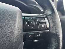 2021 71 TOYOTA HILUX 2.8 INVINCIBLE X 4WD MANUAL EURO 6