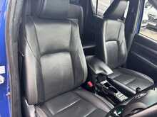 2021 71 TOYOTA HILUX 2.8 INVINCIBLE X 4WD MANUAL EURO 6