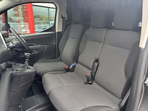 1.5 BlueHDi 1000 Enterprise Edition M Panel Van 5dr Diesel Manual SWB Euro 6 (s/s) (100 ps)