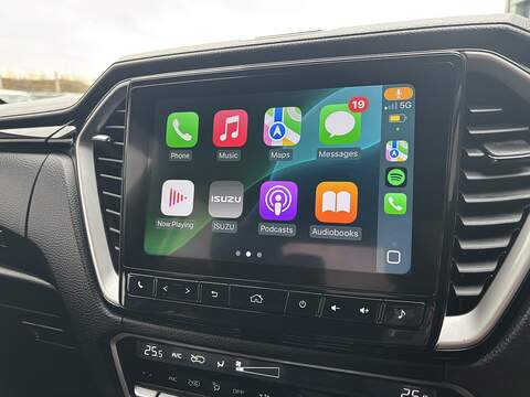 TD Arctic Trucks AT35 Pickup 1.9 Automatic Diesel