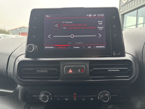 1.5 BlueHDi 1000 Driver Edition M Panel Van 5dr Diesel Manual SWB Euro 6 (s/s) (100 ps)