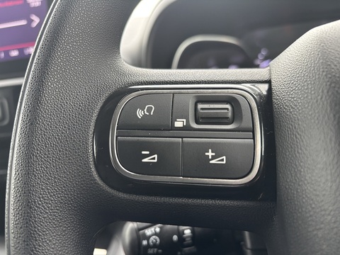 1.5 BlueHDi 1000 Driver Edition M Panel Van 5dr Diesel Manual SWB Euro 6 (s/s) (100 ps)