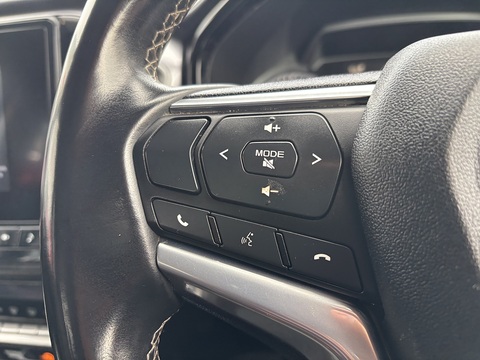 TD DL40 Pickup 1.9 Manual Diesel