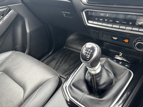 TD DL40 Pickup 1.9 Manual Diesel