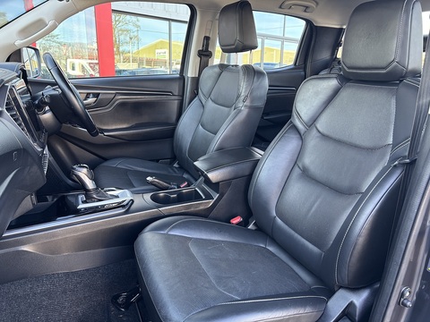 1.9 TD DL40 Pickup 4dr Diesel Auto 4WD Euro 6 (s/s) (164 ps)