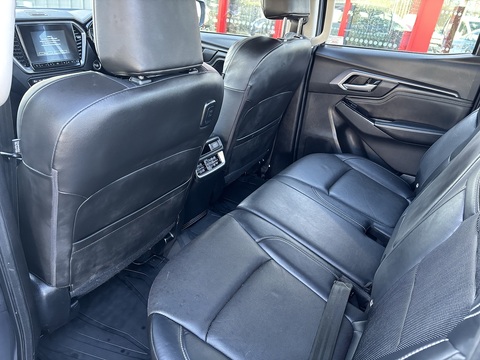 1.9 TD DL40 Pickup 4dr Diesel Auto 4WD Euro 6 (s/s) (164 ps)