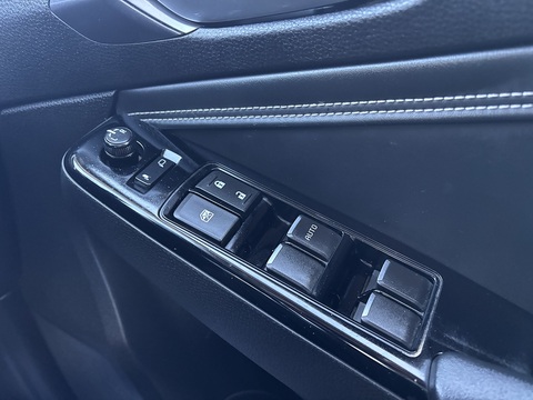 1.9 TD DL40 Pickup 4dr Diesel Auto 4WD Euro 6 (s/s) (164 ps)