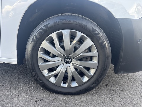 1.5 BlueHDi 950 Driver XL Panel Van 6dr Diesel Manual LWB Euro 6 (s/s) (100 ps)