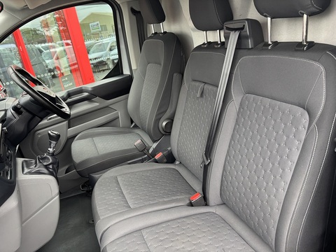 2.0 300 EcoBlue Limited Panel Van 5dr Diesel Manual L1 H1 Euro 6 (s/s) (136 ps)