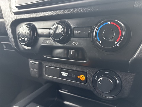 1.9 TD DL20 Pickup Double Cab 4dr Diesel Manual 4WD Euro 6 (s/s) (164 ps)