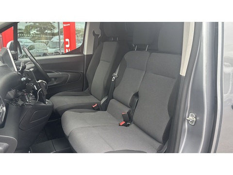 1.5 Turbo D 2300 Sportive Panel Van 4dr Diesel Manual L2 H1 Euro 6 (100 ps)