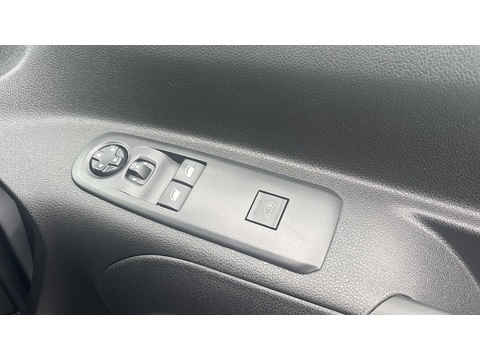 1.5 Turbo D 2300 Sportive Panel Van 4dr Diesel Manual L2 H1 Euro 6 (100 ps)