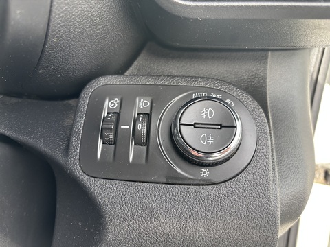 1.5 Turbo D 2300 Sportive Panel Van 4dr Diesel Manual L2 H1 Euro 6 (100 ps)