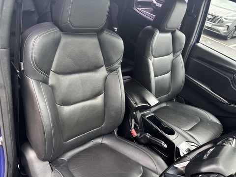 1.9 TD V-Cross Pickup Double Cab 4dr Diesel Auto 4WD Euro 6 (s/s) (164 ps)