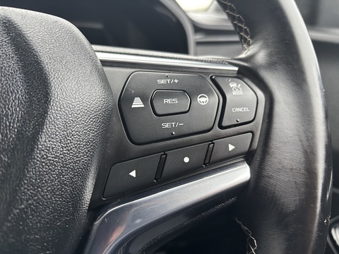 1.9 TD V-Cross Pickup Double Cab 4dr Diesel Auto 4WD Euro 6 (s/s) (164 ps)