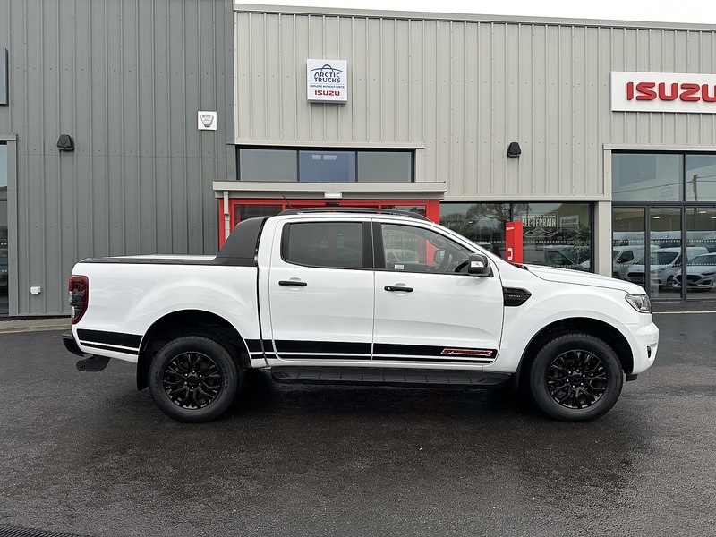 Ford 2.0 EcoBlue Wildtrak Pickup Double Cab 4dr Diesel Auto 4WD Euro 6 (s/s) (213 ps)