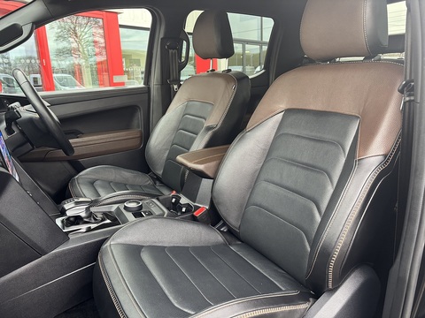 3.0 TDI V6 PanAmericana Pickup Double Cab 4dr Diesel Auto 4Motion Euro 6 (s/s) (240 ps)