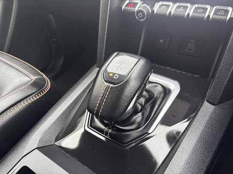 3.0 TDI V6 PanAmericana Pickup Double Cab 4dr Diesel Auto 4Motion Euro 6 (s/s) (240 ps)