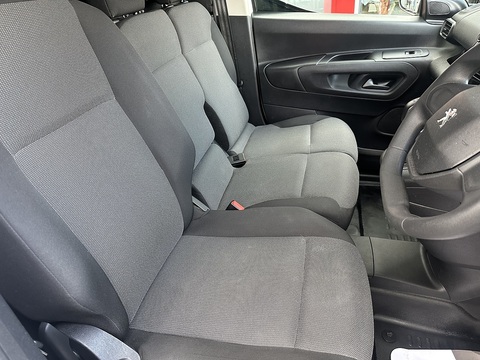 1.5 BlueHDi 1000 Professional Standard Panel Van 5dr Diesel Manual SWB Euro 6 (100 bhp)