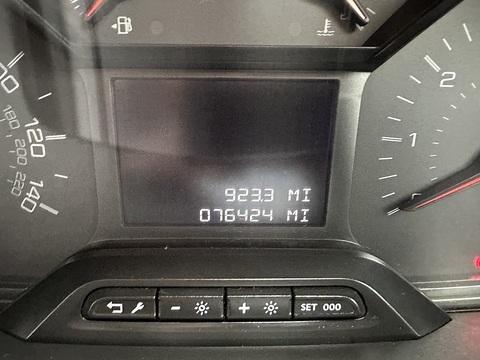 1.5 BlueHDi 1000 Professional Standard Panel Van 5dr Diesel Manual SWB Euro 6 (100 bhp)