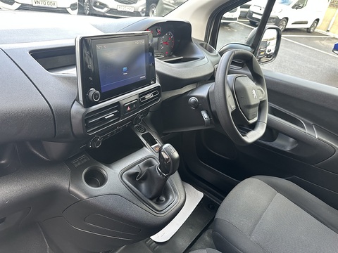 1.5 BlueHDi 1000 Professional Standard Panel Van 5dr Diesel Manual SWB Euro 6 (100 bhp)