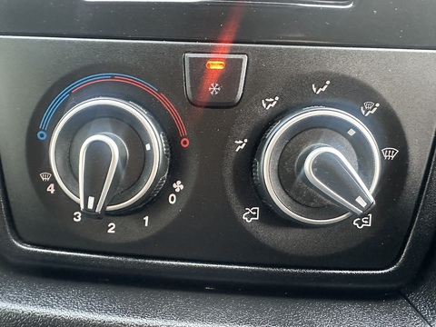 2.2 BlueHDi 33 Enterprise Panel Van 5dr Diesel Manual L1 Euro 6 (s/s) (120 ps)