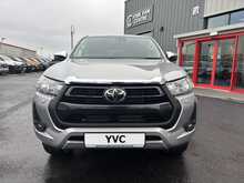 2022 72 TOYOTA HILUX 2.4 4X4 D CAB ICON AUTO