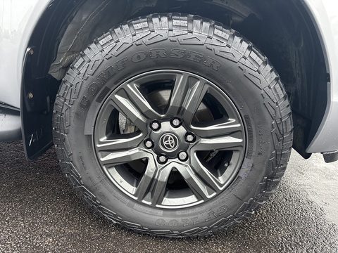 2.4 D-4D Icon Pickup Double Cab 4dr Diesel Auto 4WD Euro 6 (s/s) (150 ps)