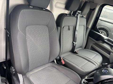 2.0 280 EcoBlue Limited Panel Van 5dr Diesel Manual L1 H1 Euro 6 (s/s) (136 ps)