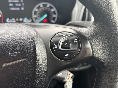 1.5 230 EcoBlue Leader Crew Van Double Cab 6dr Diesel Manual L2 Euro 6 (s/s) (100 ps)